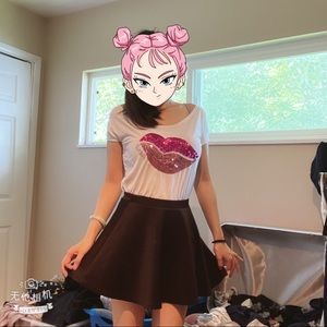 Kiss 💋 off shoulder Tee